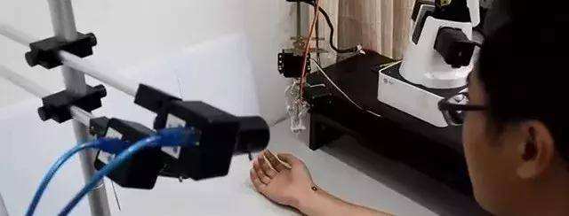新一代機器人